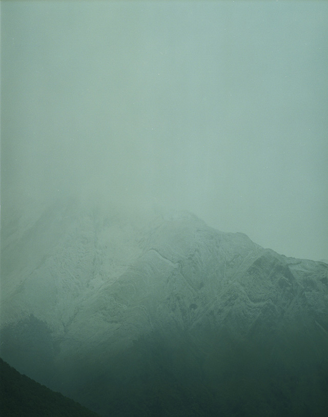 Arno Schidlowski. Moon Moutains #1, from the series Pyrénées, 2014 (Galerie Jo van de Loo) "Невиданное" в Амстердаме: третья ярмарка фотографии Unseen (фото 3)