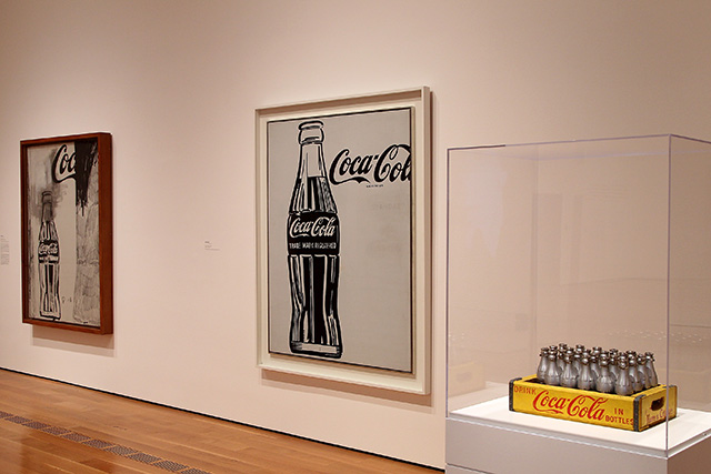 Открытие выставки Coca-Cola в честь 100-летнего юбилея (фото 6)