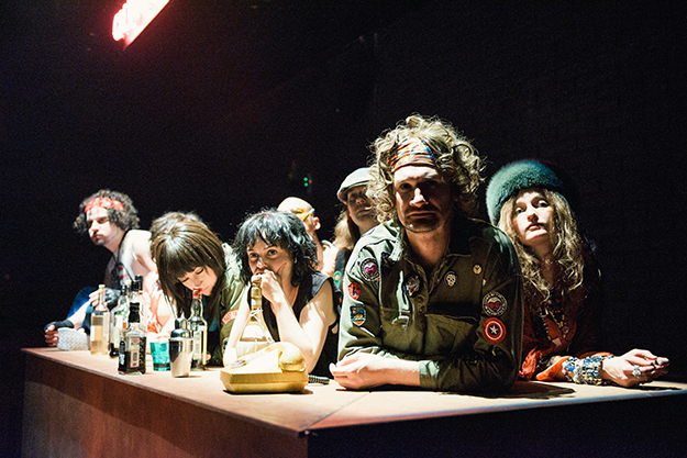 В Москве покажут спектакль «Отель "Калифорния"» (фото 2)