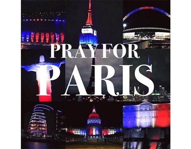 Картинки людей по всему миру в поддержку трагедии в Париже (фото 3)