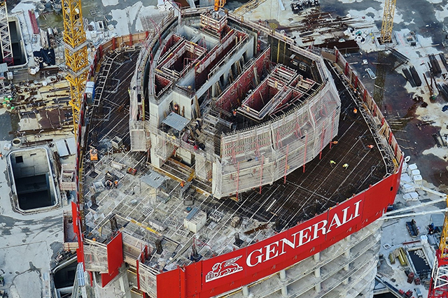 В Милане завершают строительство "скрученного" небоскреба по проекту Захи Хадид (фото 3)