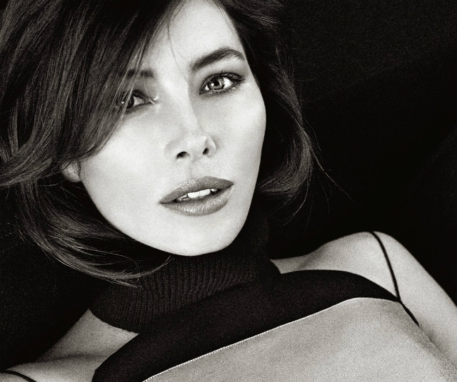 Джессика Бил в шестом выпуске Dior Magazine (фото 1)