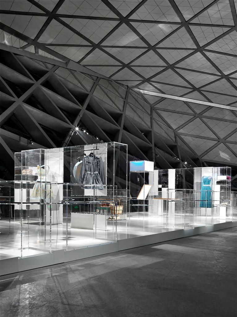 Выставка Culture Chanel в Гуанчжоу (фото 6)