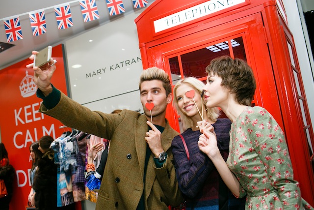 Фрол Буримский, Елена Перминова и Ульяна Сергеенко Фрол Буримский, Елена Перминова и Ульяна Сергеенко