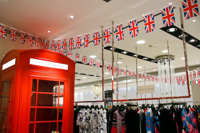 Public talk в ЦУМе: Мэри Катранзу, Мирослава Дума и Катя Мухина (фото 1)