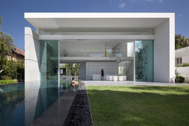 Частная резиденция по проекту Pitsou Kedem (фото 3)