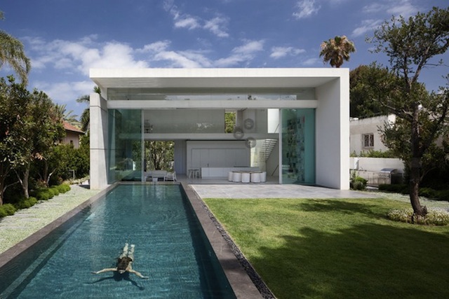 Частная резиденция по проекту Pitsou Kedem (фото 1)