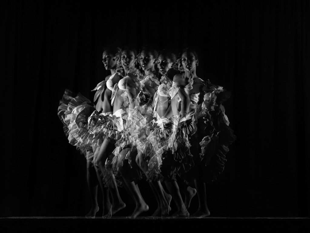 Стэн Дуглас. Танцовщица I, 1950. 2010. Цифровая печать на алюминии.