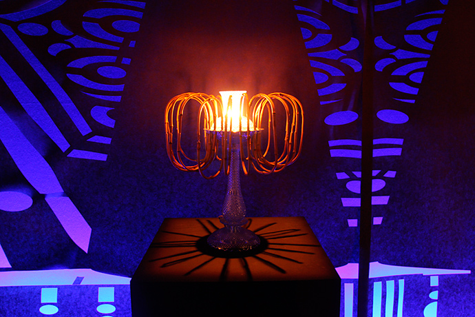 Настольная лампа Nave из бамбука и прозрачного хрусталя