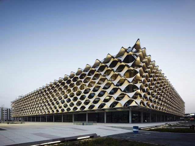 Текстильный фасад для национальной библиотеки Саудовской Аравии (фото 1)