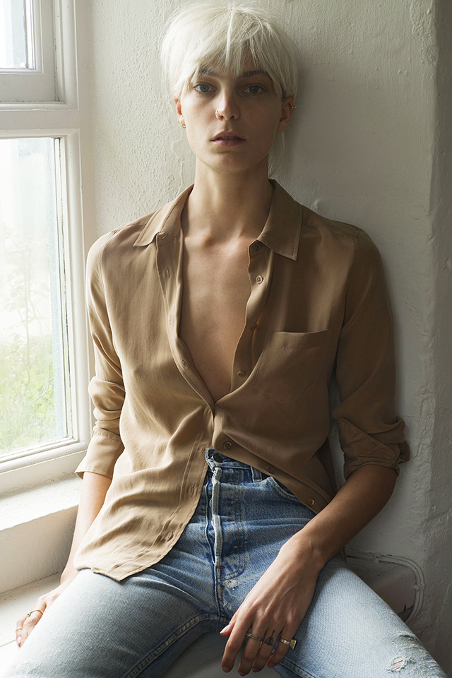 Дарья Вербова и ее селфи для рекламной кампании Equipment (фото 3)