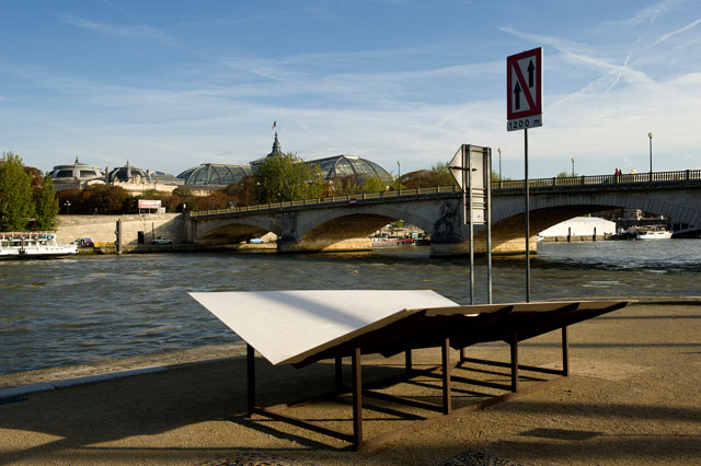 Обзор Buro 24/7: 40-я ярмарка FIAC в Париже (фото 13)