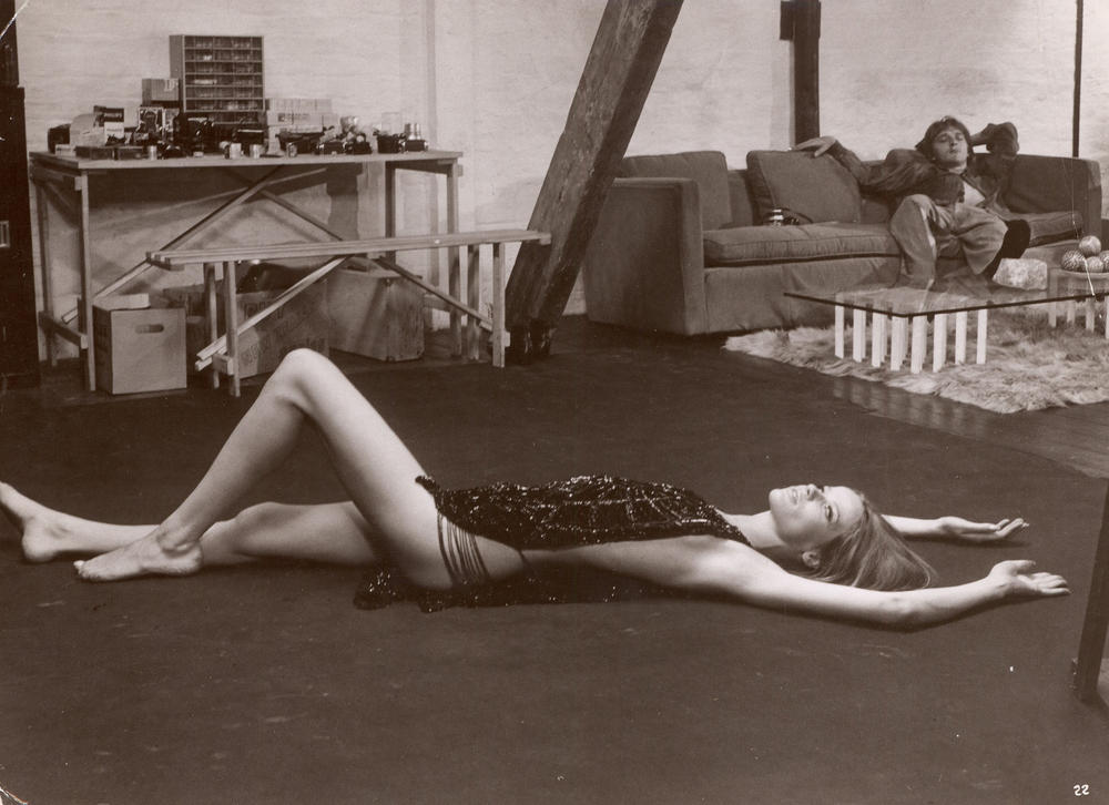 Верушка фон Лендорф в фильме "Фотоувеличение" Микеланджело Антониони Верушка фон Лендорф в фильме "Фотоувеличение" Микеланджело Антониони