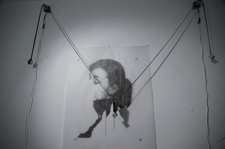 "Drawing Machine" — робот-художник, созданный Харви Муном (фото 2)