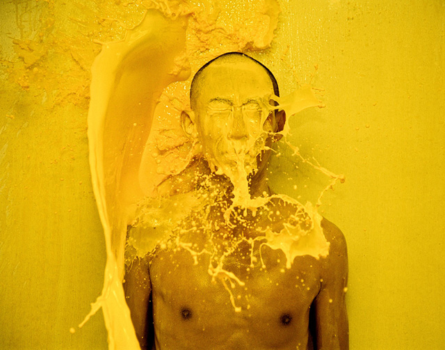 Ли Вэн. Всплеск! # 3, 2003 Обзор второй ярмарки Art Basel HK в Гонконге (фото 1)