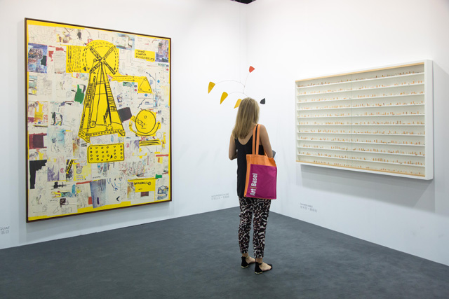 Стенд галереи Van de Weghe Обзор второй ярмарки Art Basel HK в Гонконге (фото 11)