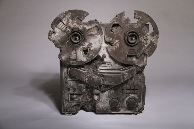 Даниэль Аршам. Ash Eroded Reel to Reel, 2013 Обзор второй ярмарки Art Basel HK в Гонконге (фото 6)