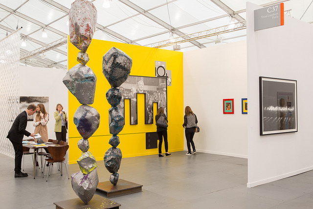 Обзор Buro24/7: Третья ярмарка современного искусства Frieze NY (фото 10)