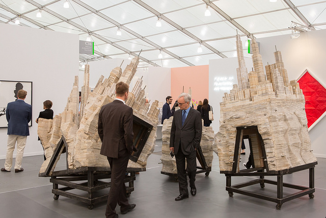 Обзор Buro24/7: Третья ярмарка современного искусства Frieze NY (фото 13)