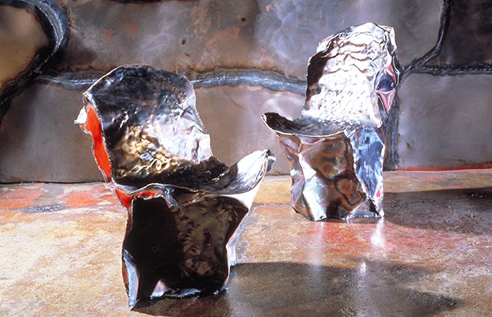 Раздавленные автомобили на выставке Рона Арада (фото 15)