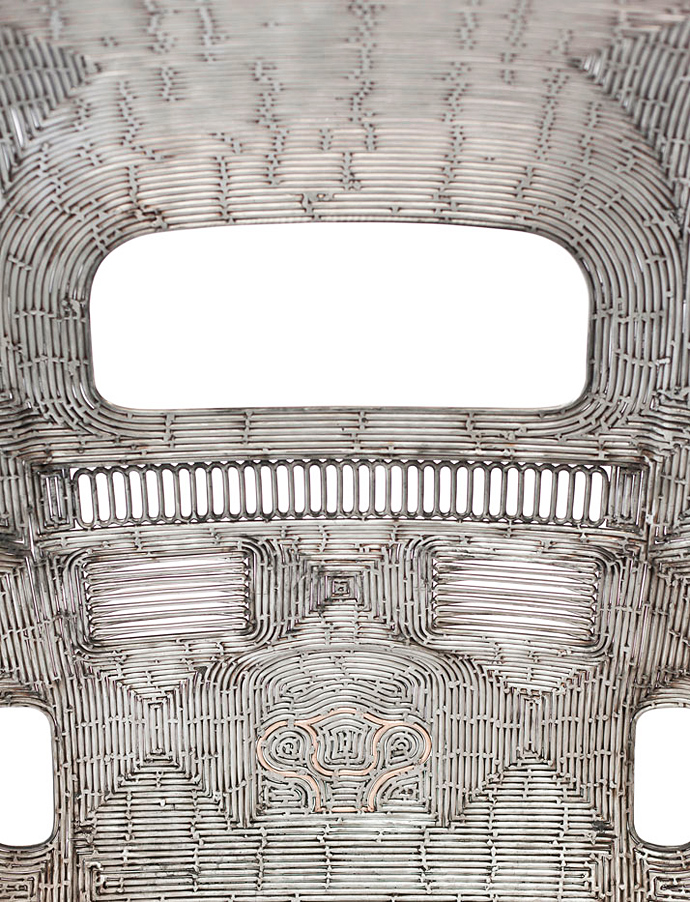 Раздавленные автомобили на выставке Рона Арада (фото 4)