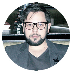 Роман Наконечный Роман Наконечный