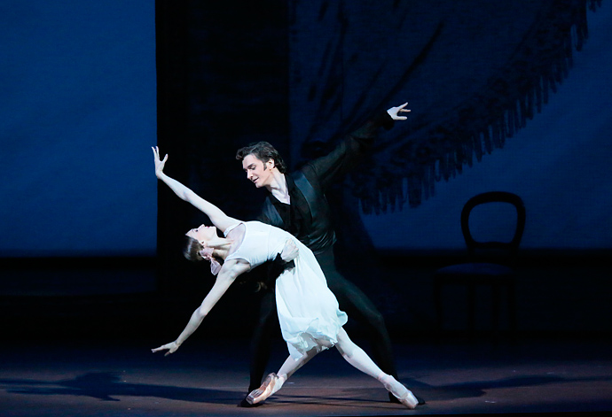 Итоги сезона: Театру пришел конец (фото 1)