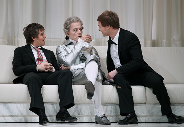 Гид по Венским фестивальным неделям: Дмитрий Крымов, Kraftwerk и многое другое (фото 7)