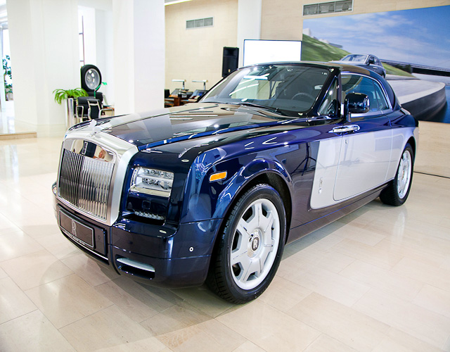 Лимитированный Rolls-Royce Moscow Edition (фото 1)