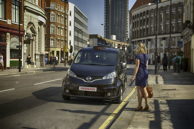 Представлен новый дизайн лондонского такси (фото 1)