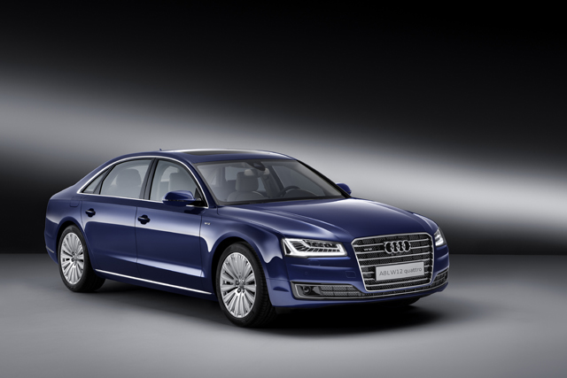 Audi A8 Long W12