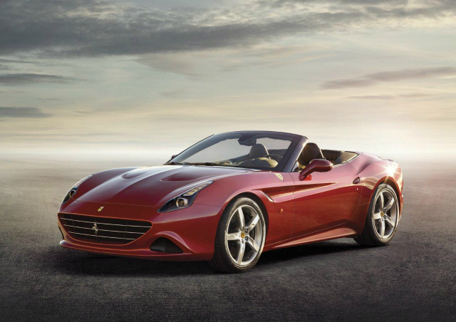 Новый Ferrari California T (фото 1)