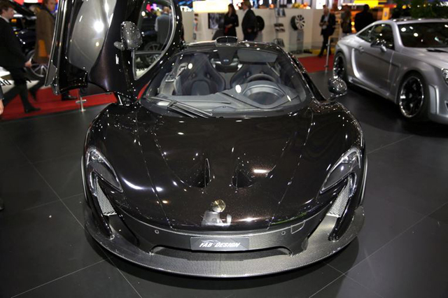 Международный автосалон в Женеве: курс на ретро и футуризм (фото 2)