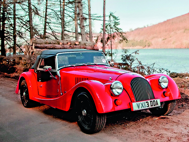 Международный автосалон в Женеве: курс на ретро и футуризм (фото 6)