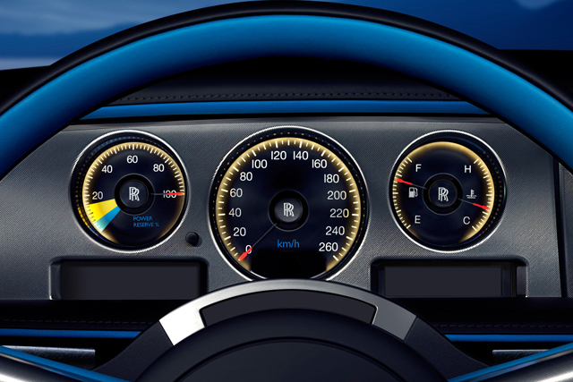 Rolls-Royce представили серию Phantom Drophead Coupé (фото 2)