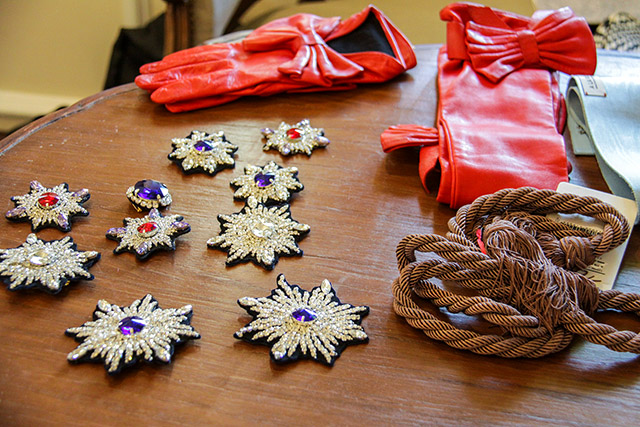 Buro 24/7 на примерке у A La Russe, осень-зима 2014 (фото 10)