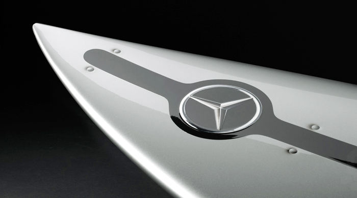 Серфинг с Mercedes Benz (фото 1)