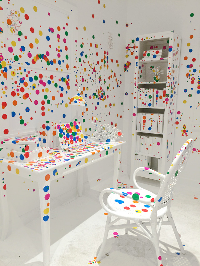 До и после: история одной комнаты на выставке Яеи Кусамы (фото 2)