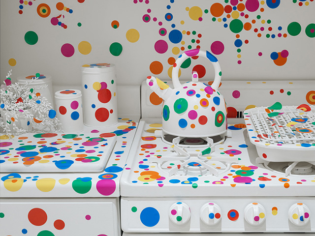 До и после: история одной комнаты на выставке Яеи Кусамы (фото 5)