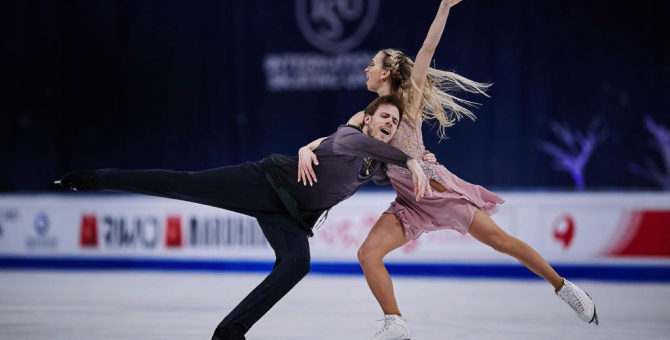 Российские фигуристы стали чемпионами мира по танцам на льду впервые за 12 лет