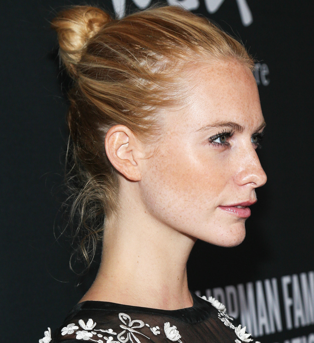 Поппи Делевинь