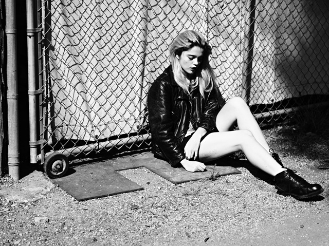 Эди Слиман представит свои фото на выставке в Париже (фото 3)