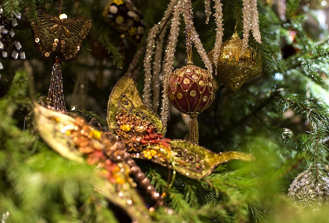Рождественская елка в бутике Cartier на Петровке (фото 12)