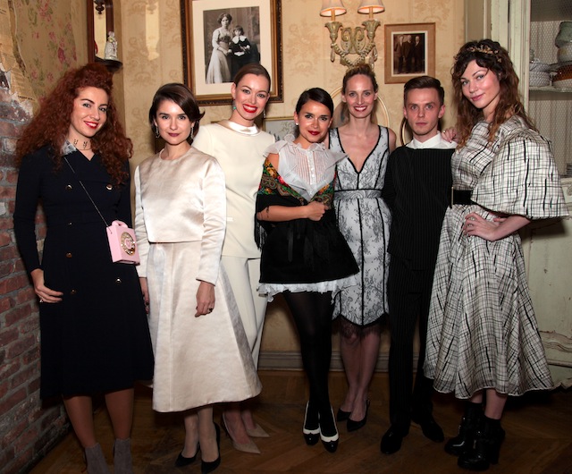 Наталья Зинько, Юлия Войтенко,  Анастасия Романцова, Мирослава Дума, Лорен Санто Доминго, Александр Кондаков и Евгения Линович
