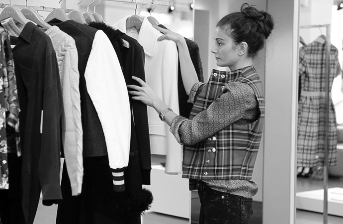 Look of the Week Aizel 24/7: Тамара и Наташа Сургуладзе Look of the Week Aizel 24/7: Тамара и Наташа Сургуладзе