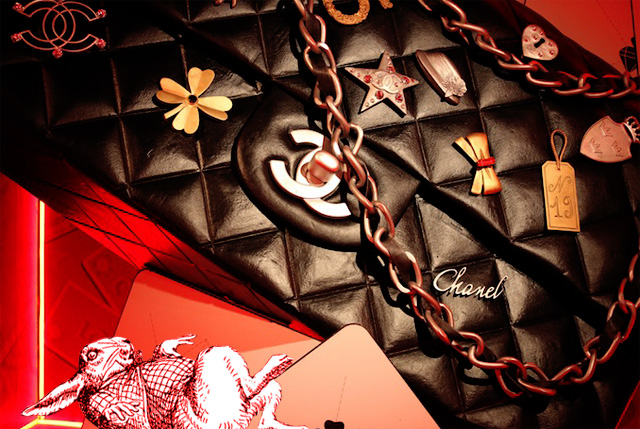 Страна чудес: путешествие по выставке Chanel Numéros Privés (фото 11)