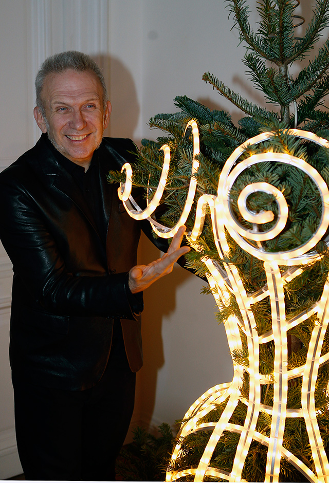 Жан-Поль Готье Рождественские елки дизайнеров (фото 1)