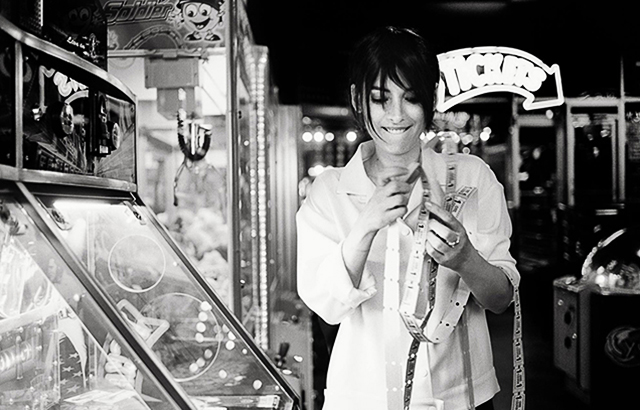 Полная версия рекламной кампании Rag & Bone с Вайноной Райдер (фото 1)