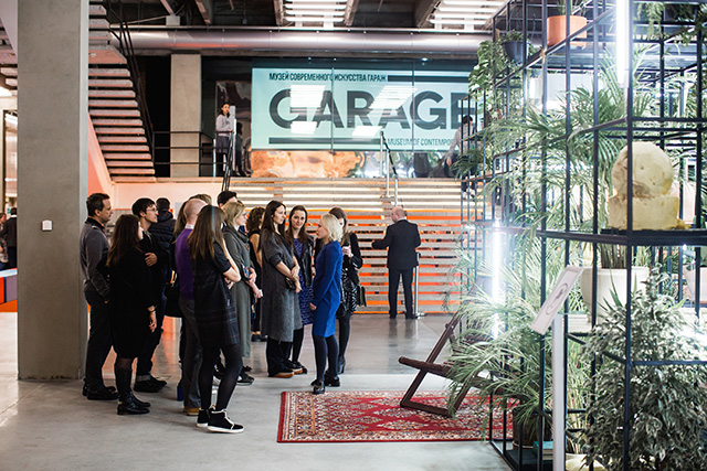 Открытие весеннего выставочного сезона в музее "Гараж" (фото 30)