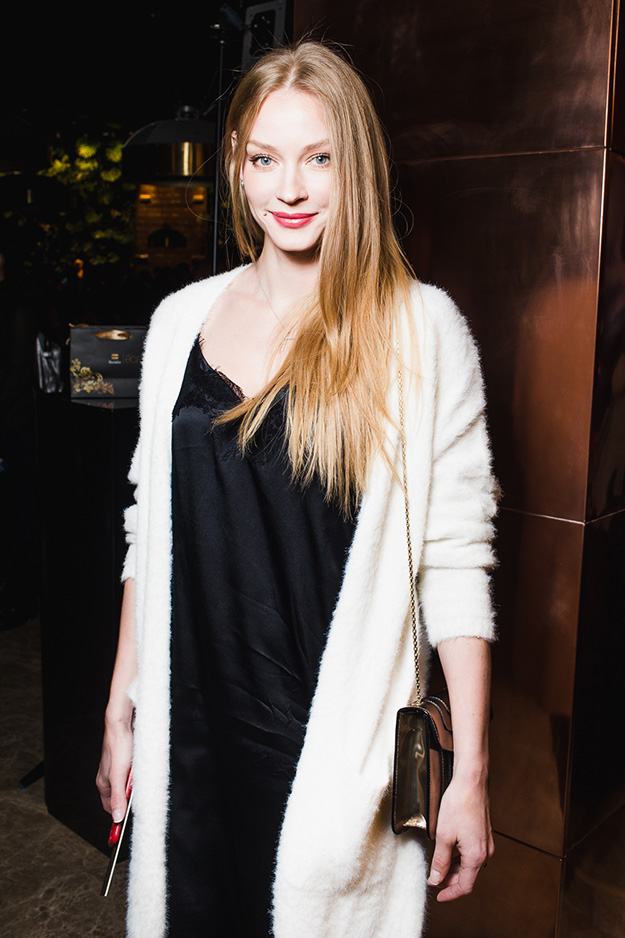 Светлана Ходченкова Премьера фильма «Танцовщица» в кинотеатре «Москва» (фото 2)